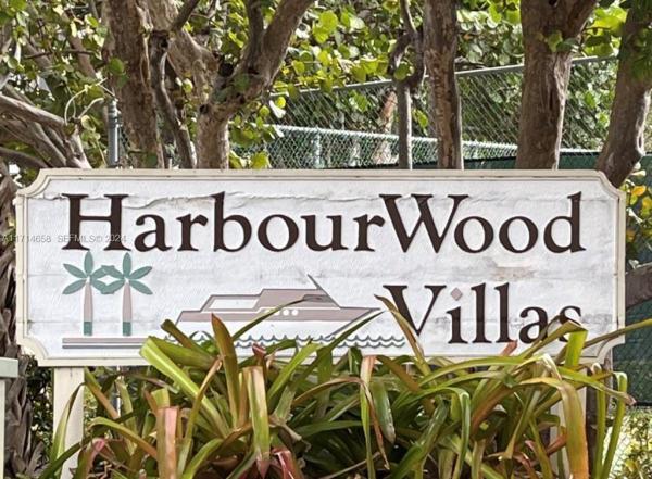 Harbourwood Villas, 401 Leslie Dr, Hallandale Beach, Florida 33009, image 2