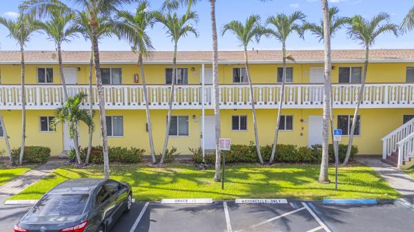Wilton Place, 2655 NE 8th Ave #106, Wilton Manors, Florida 33334, image 1