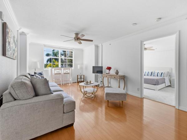 Flagler Pointe, 1801 N Flagler Dr #419, West Palm Beach, Florida 33407, image 1