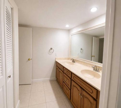 Lakewood Of Palm Springs, 219 Lake Arbor Dr, Palm Springs, Florida 33461, image 3
