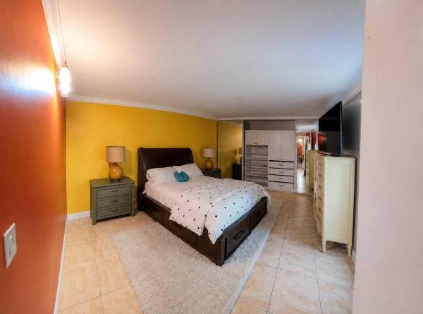 Lakewood Of Palm Springs, 219 Lake Arbor Dr, Palm Springs, Florida 33461, image 2