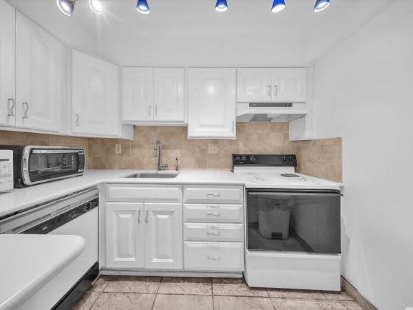 Winston Towers 200, 251 174th St #2310, Sunny Isles Beach, Florida 33160, image 3