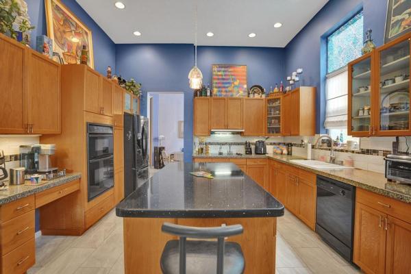 Oakmont, 1775 Annandale Cir, Royal Palm Beach, Florida 33411, image 2