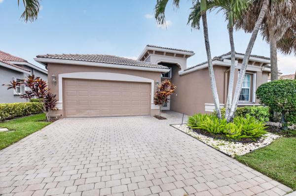 6561 Pisano Dr, Lake Worth, Florida 33467, image 1