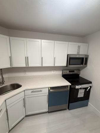 Villa Madrid 1, 10701 Royal Palm Blvd #1, Coral Springs, Florida 33065, image 2