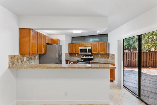 Banyan Lake, 8195 Severn Dr #A, Boca Raton, Florida 33433, image 1