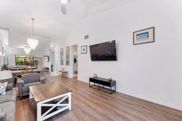 Karanda Village 6, 3783 NW 35th St #1557, Coconut Creek, Florida 33066, image 2