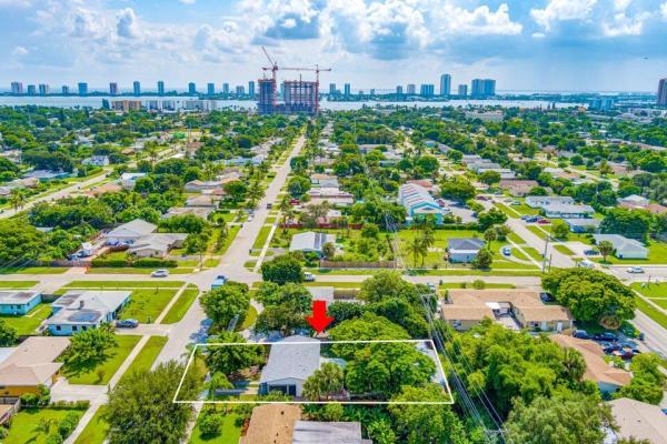 Kelsey City, 512 Bayberry Dr, Lake Park, Florida 33403, image 1