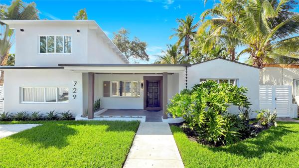 Victoria Courts, 729 NE 17th Ter, Fort Lauderdale, Florida 33304, image 3