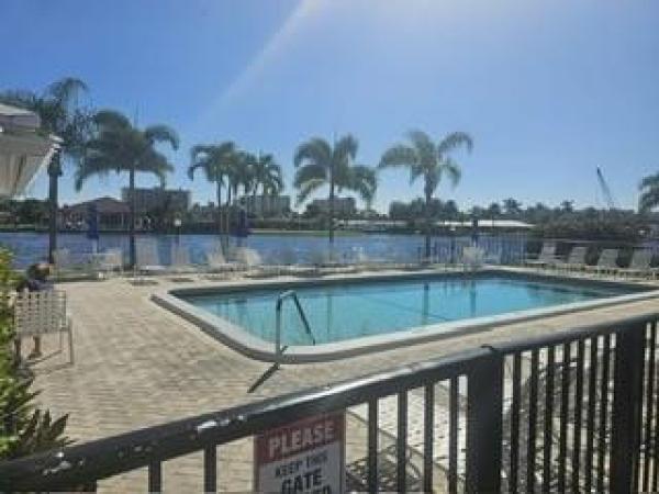 Bay Colony Club, 6287 Bay Club Dr #2, Fort Lauderdale, Florida 33308, image 2