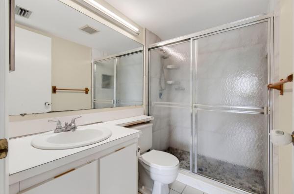 The Palm Club, 1010 Green Pine Blvd #F2, West Palm Beach, Florida 33409, image 1