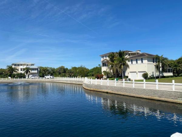 Avalon Beach, 103 Ocean Ests Dr, Fort Pierce, Florida 34949, image 1