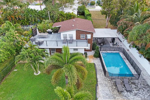 Linns, 311 SE 3rd Ave #DOWNSTAIRS, Delray Beach, Florida 33483, image 1