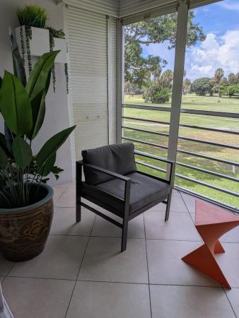 Palm-Aire Country Club 9, 907 Cypress Ter #205, Pompano Beach, Florida 33069, image 2