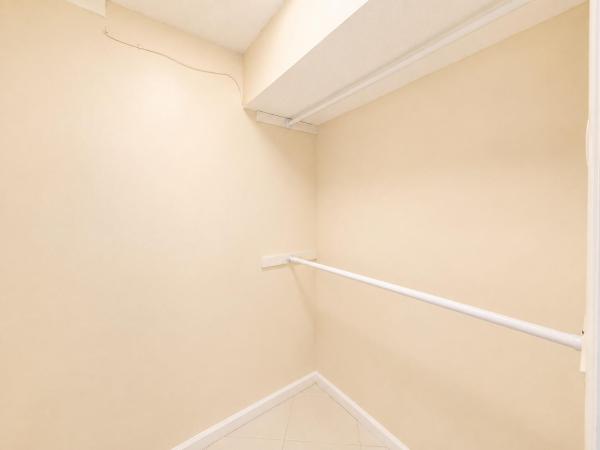 Hollybrook Golf & Tennis Club, 9411 N Hollybrook Lake Dr #309, Pembroke Pines, Florida 33025, image 1