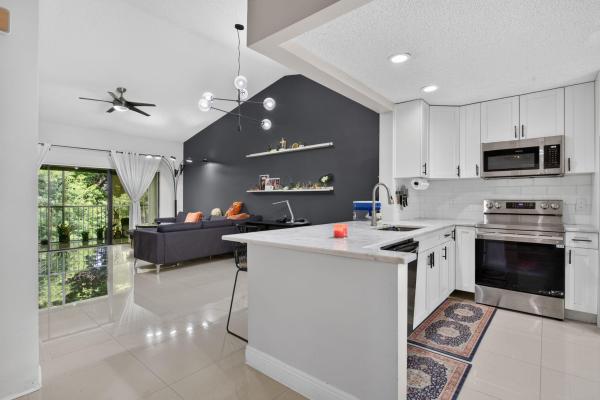 4111 NW 22nd St #250E, Coconut Creek, Florida 33066, image 1