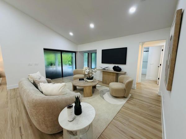 Burwick, 10 Alnwick Rd, Palm Beach Gardens, Florida 33418, image 2