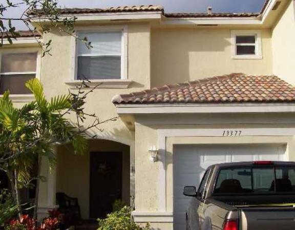 Georgian Courts, 13377 Georgian Ct, Wellington, Florida 33414, image 1