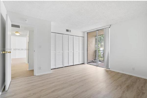 De Soto Park North, 2001 Atlantic Shores Blvd #109, Hallandale Beach, Florida 33009, image 1
