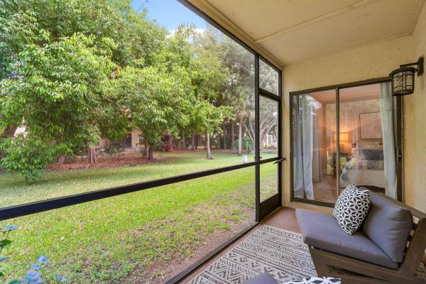 Sheffield Woods At Wellington, 13095 Belhaven Ct #6, Wellington, Florida 33414, image 2