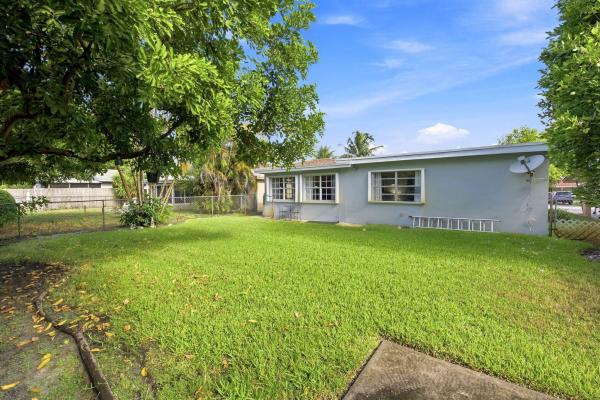 North Andrews Gardens, 468 NW 48th St, Oakland Park, Florida 33309, image 3