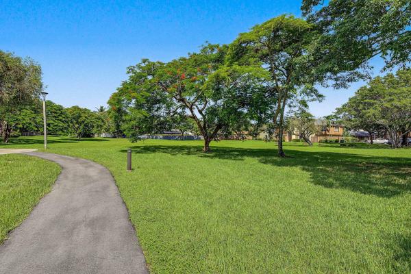 11491 SW 109th Rd #15d, Unincorporated Dade County, Florida 33176, image 1