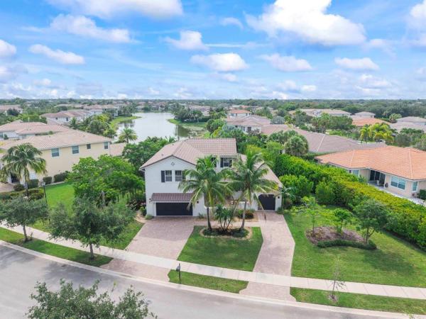 Sawgrass Bay At Heron Bay, 8050 NW 121st Dr, Parkland, Florida 33076, image 2