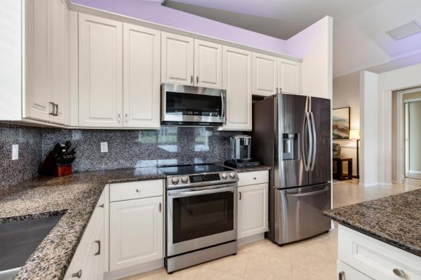 Egret Cove At Baywinds, 2271 Egret Cove Dr, West Palm Beach, Florida 33411, image 3