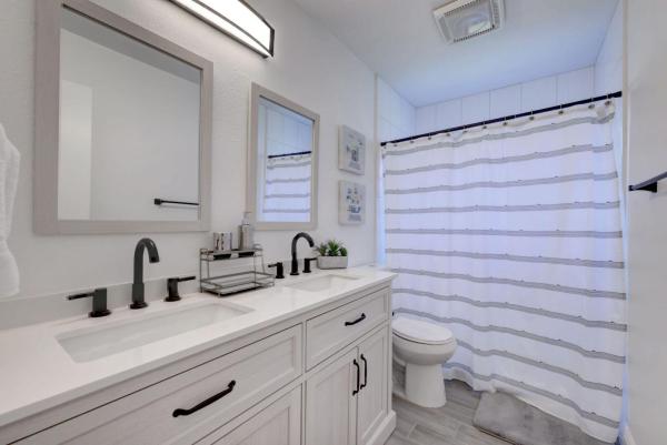 Floresta Pointe, 543 SE Greenway Ter, Port St. Lucie, Florida 34983, image 2