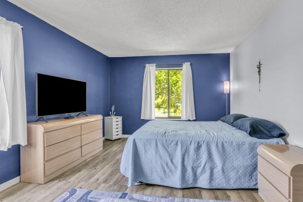 3744 Savoy Ln #E2, West Palm Beach, Florida 33417, image 2