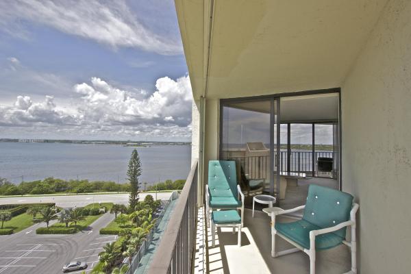 Connemara, 5420 N Ocean Dr #1006, Riviera Beach, Florida 33404, image 3