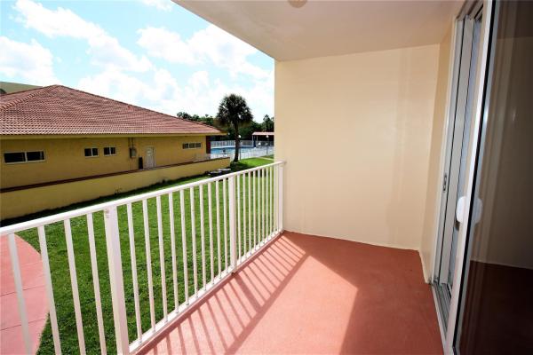 7000 NW 186th St #4-217, Hialeah, Florida 33015, image 3