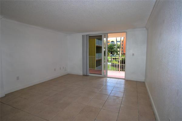 7000 NW 186th St #4-217, Hialeah, Florida 33015, image 3
