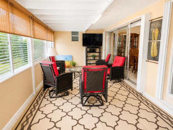 Sunrise Golf Village, 10720 NW 26th Pl, Sunrise, Florida 33322, image 3