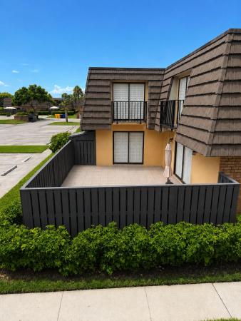 Village Of Sandalwood Lakes, 107 1st Way, West Palm Beach, Florida 33407, image 3