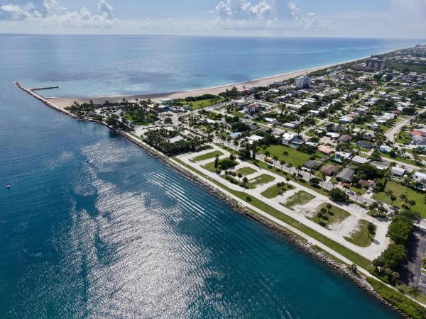 1177 Bayshore Dr #207, Fort Pierce, Florida 34949, image 2
