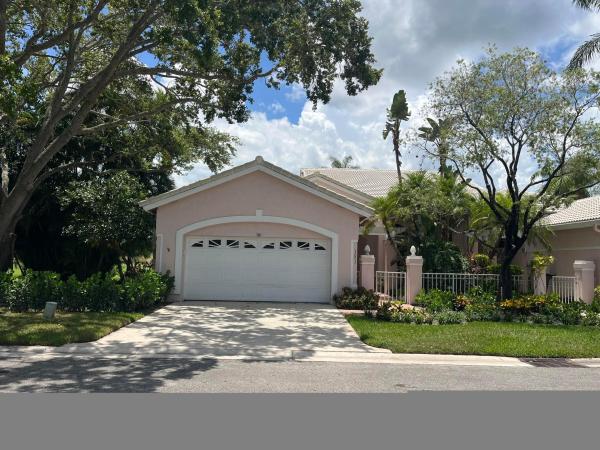 Fairway Villas, 181 Green Point Cir, Palm Beach Gardens, Florida 33418, image 2