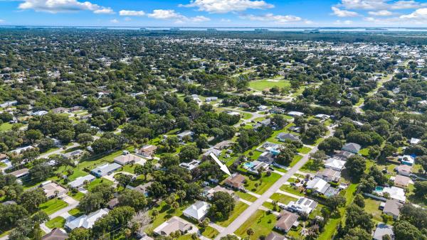 Lakewood Park, 7506 Kenwood Rd, Fort Pierce, Florida 34951, image 2