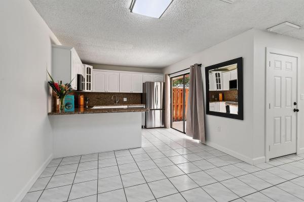 Sandalwood At Meridian Park, 3157 Meridian Way S #A, Palm Beach Gardens, Florida 33410, image 2