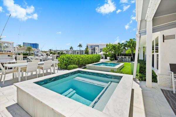 Lauderdale Harbors, 1322 Cordova Rd, Fort Lauderdale, Florida 33316, image 3