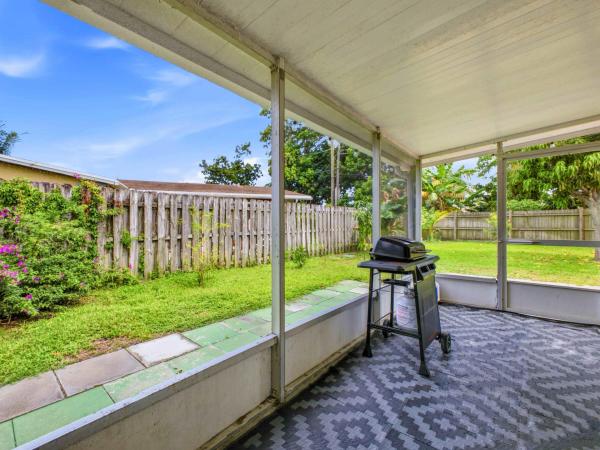 Boynton Ridge, 226 E Gateway Blvd, Boynton Beach, Florida 33435, image 3