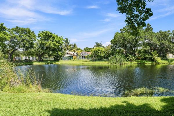 Lakeview Homes At Centura Parc, 2385 NW 34th Ter, Coconut Creek, Florida 33066, image 2