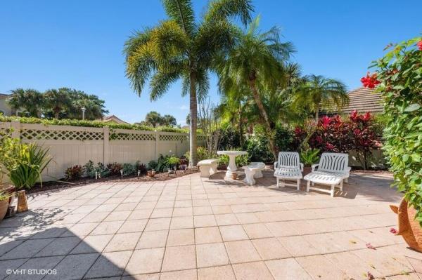 Cambridge At Aberdeen, 8101 Allspice Dr, Boynton Beach, Florida 33472, image 2