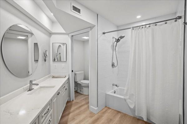 Coach Houses Of Town Place, 5670 Coach House Cir #B, Boca Raton, Florida 33486, image 2