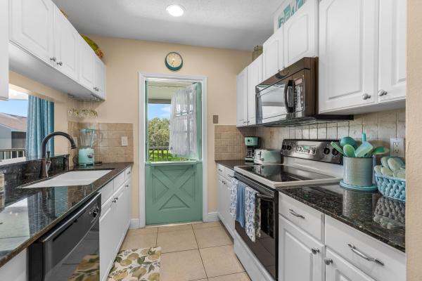 3209 S Lakeview Cir #8202, Fort Pierce, Florida 34949, image 1