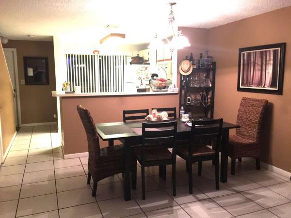 Edgewater Townhomes, 1937 NE 15th Ave, Fort Lauderdale, Florida 33305, image 2