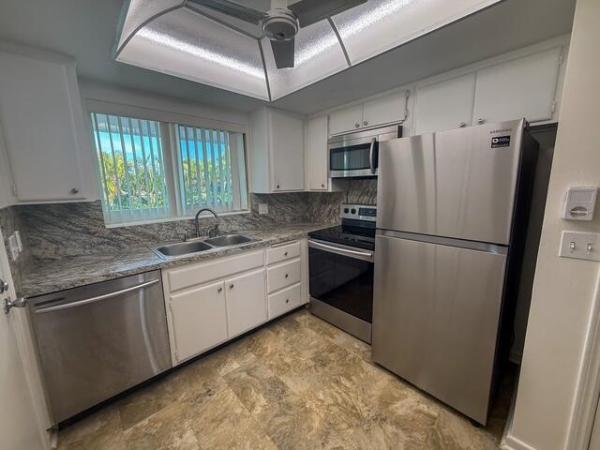 Blair House West, 331 Tequesta Dr #220, Tequesta, Florida 33469, image 2