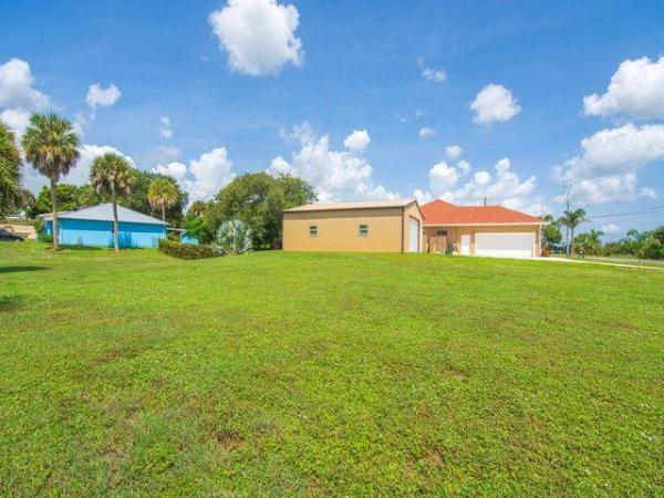 Riverview Manor, 5327 Old Dixie Hwy, Fort Pierce, Florida 34946, image 3