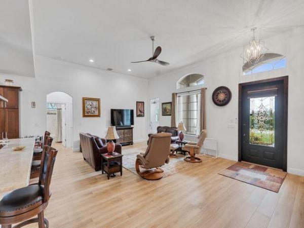 Riverview Manor, 5327 Old Dixie Hwy, Fort Pierce, Florida 34946, image 1