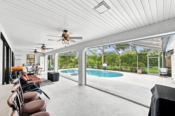 Country Club Estates Parc, 756 SW Pelican Cv, Port St. Lucie, Florida 34986, image 2